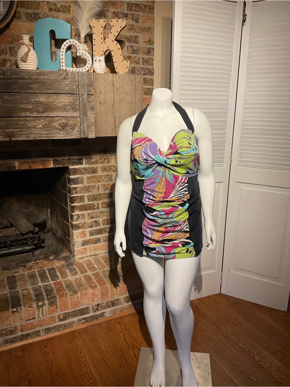 Lane Bryant Black Halter bathing suit top with Multicolor Tropical Print 44DD